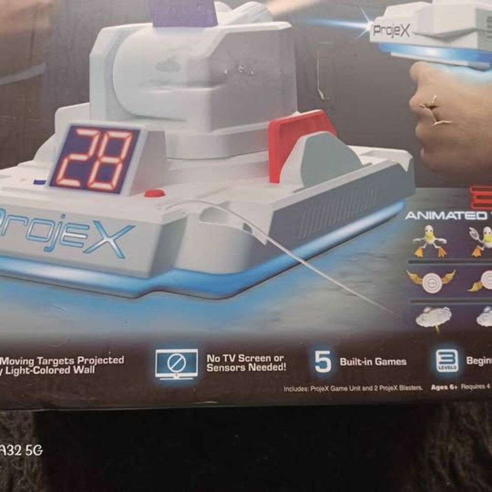ProjeX Projecting Game Arcade - Open Box - Picture 4 of 7